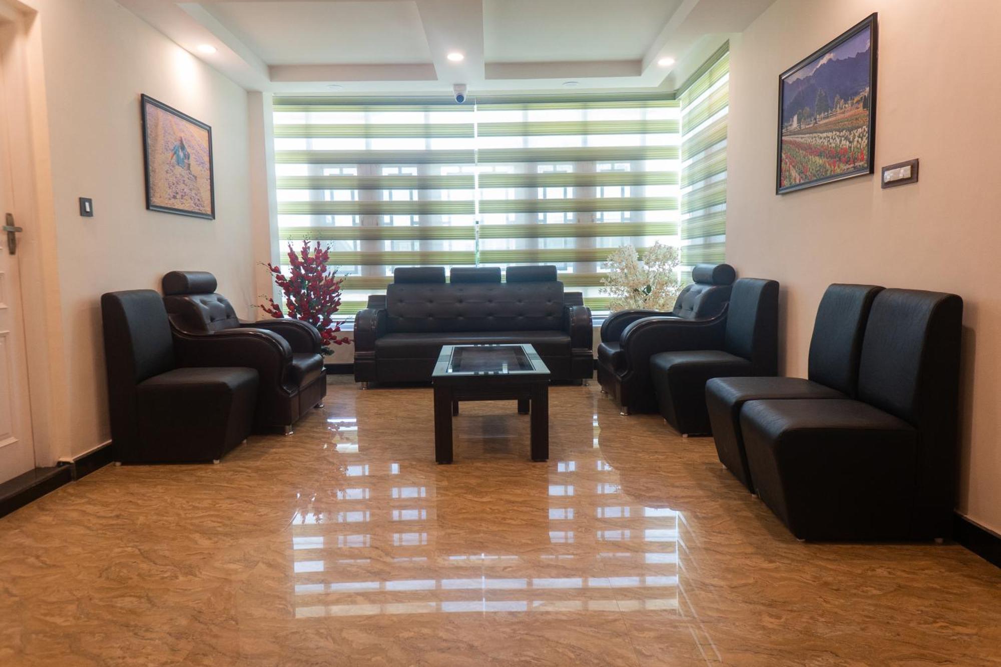 Jf Green Resorts - Near Srinagar Airport Buitenkant foto