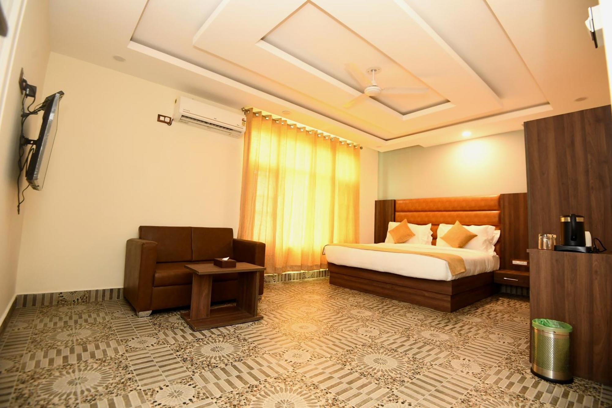 Jf Green Resorts - Near Srinagar Airport Buitenkant foto